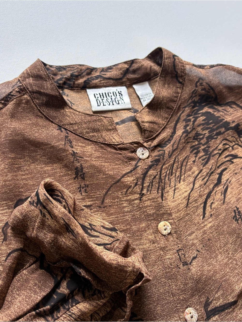 Chico’s Design Button Up Shirt Womens Large Asian Landscape Print Toile Rayon